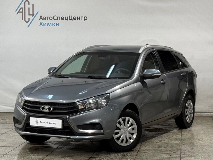 Автомобиль Lada (ВАЗ) Vesta I поколение 1.6 MT (106 л.с.) Comfort (2017-2019) Серый 2019 с пробегом 111 000 км