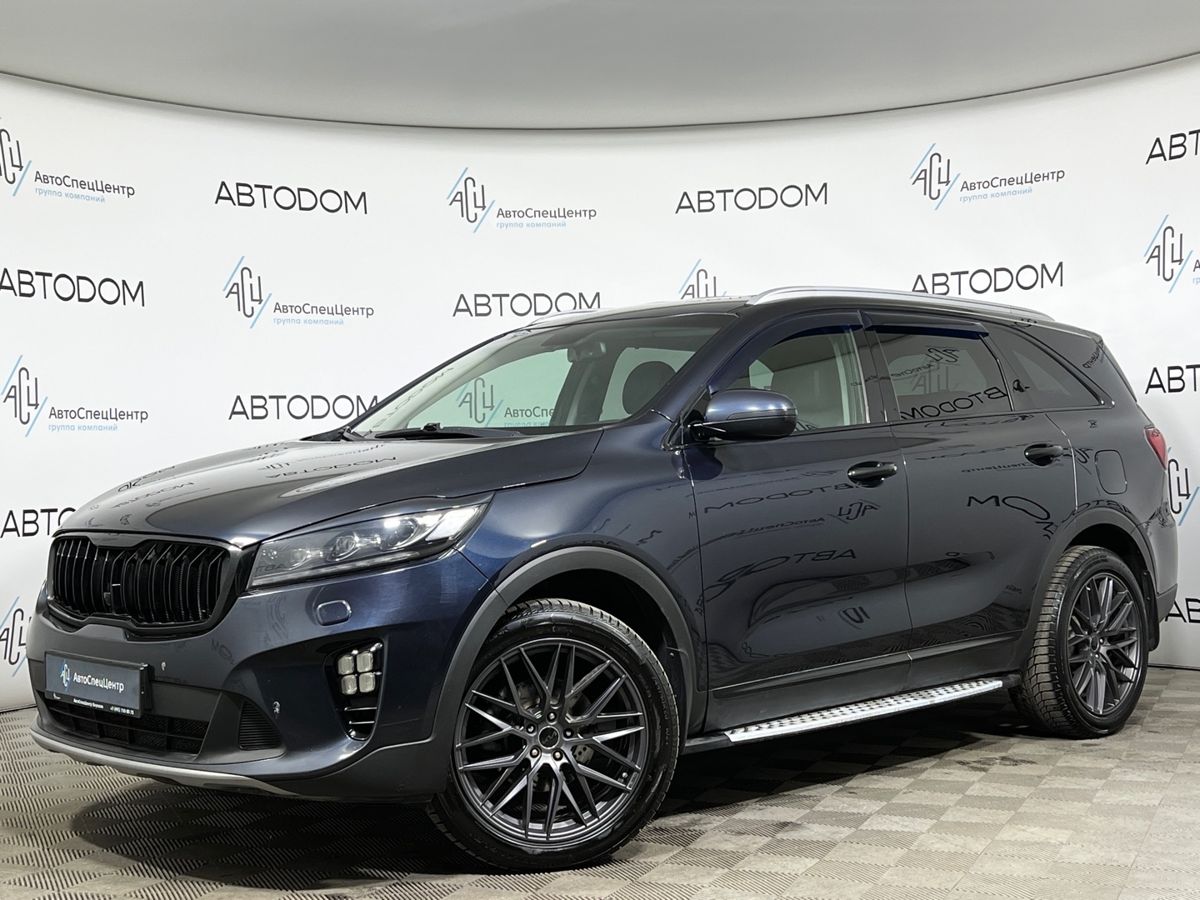 Автомобиль Kia Sorento III [рестайлинг] 2.2d AT 4WD (200 л.с.) Prestige Синий 2018 с пробегом 218 417 км