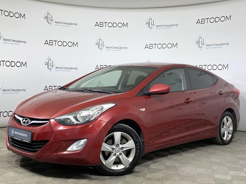 Автомобиль Hyundai Elantra V поколение (MD) 1.6 AT (132 л.с.) Optima Красный 2011 с пробегом 182 000 км