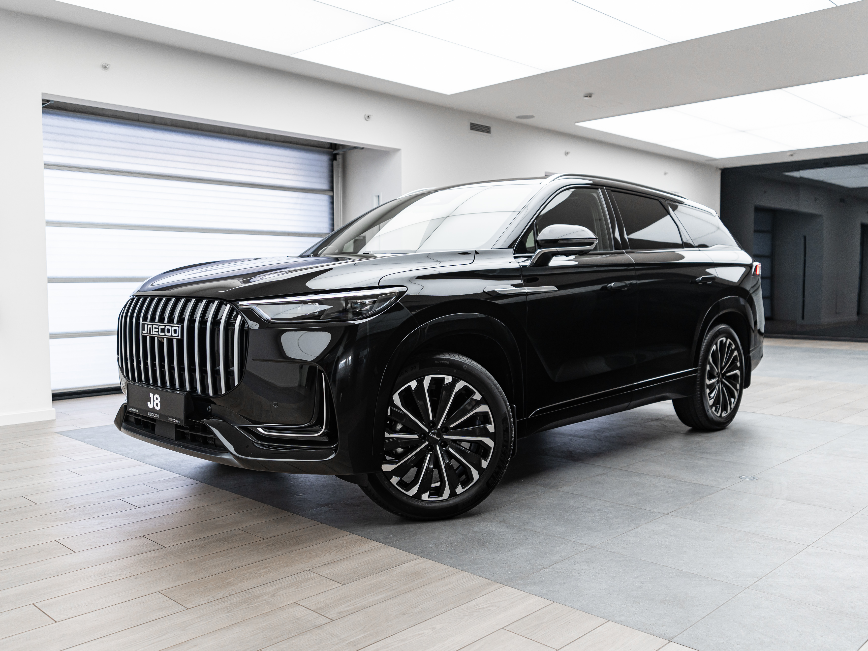 Jaecoo J8 I поколение 2.0 AMT 4WD (249 л.с.) Престиж+ Чёрный 2025 новый