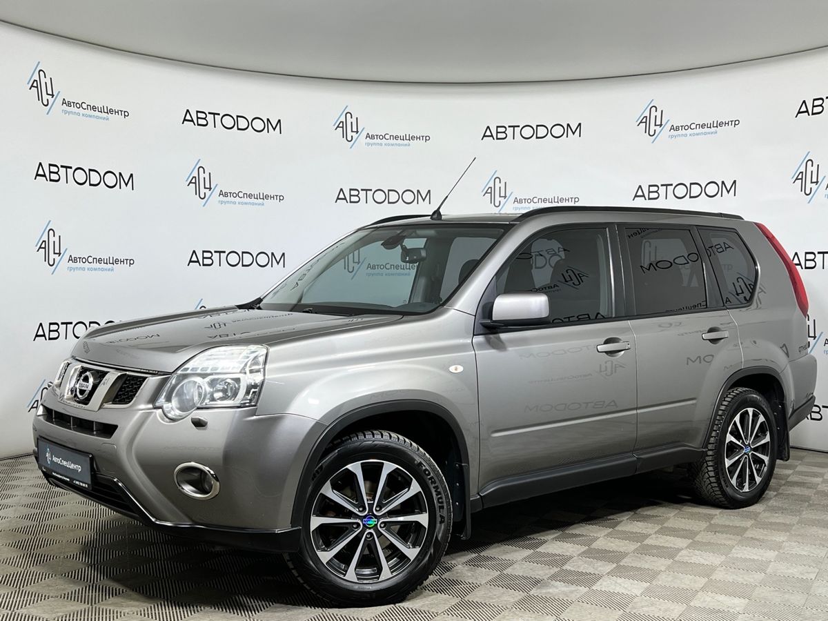 Автомобиль Nissan X-Trail II (T31) [рестайлинг] 2.0 CVT 4WD (141 л.с.) LE Base Серый 2013 с пробегом 189 189 км