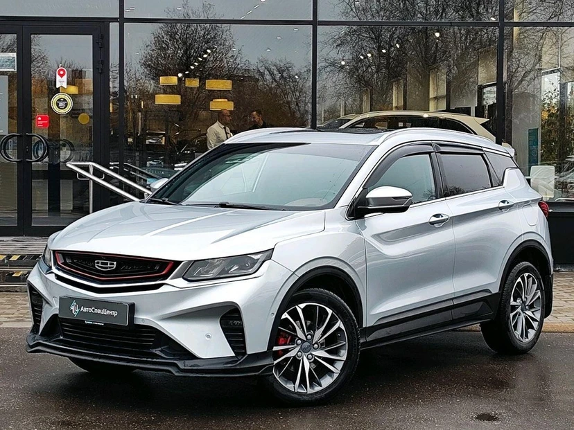 Geely Coolray I поколение 1.5 AMT (150 л.с.) Flagship Серебристый 2022 с пробегом 45 471 км