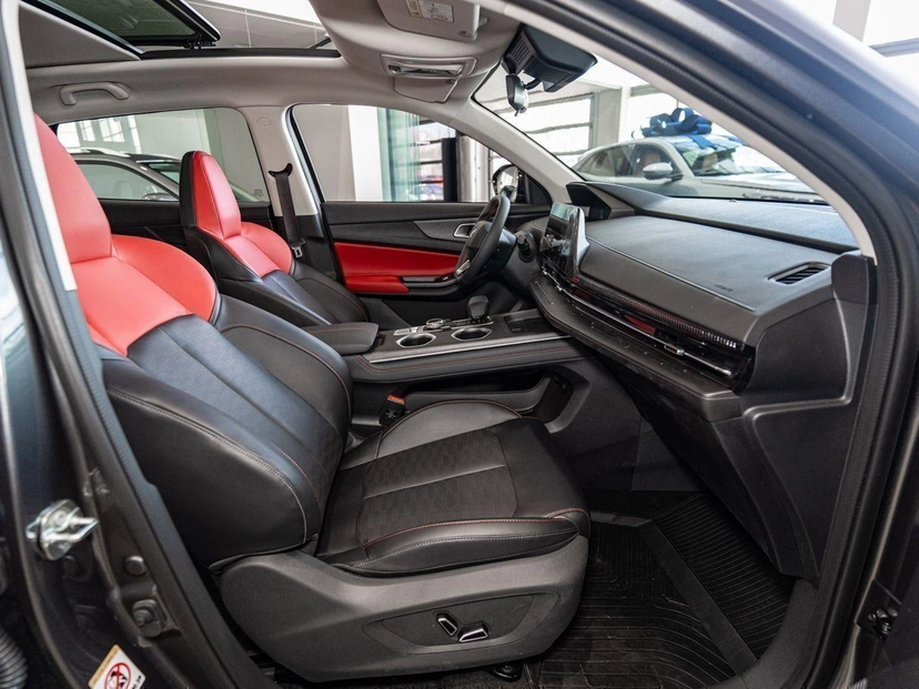 Автомобиль Changan UNI-S I поколение 1.5 AMT (181 л.с.) Tech Серый 2025 новый