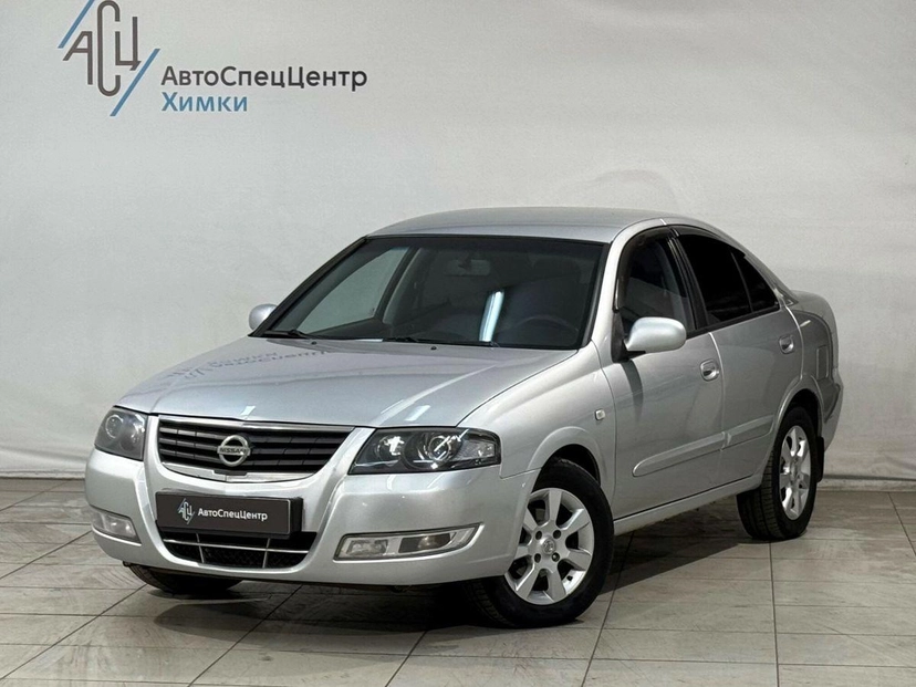Автомобиль Nissan Almera Classic I поколение (B10) 1.6 AT (107 л.с.) Base Серебристый 2012 с пробегом 173 000 км