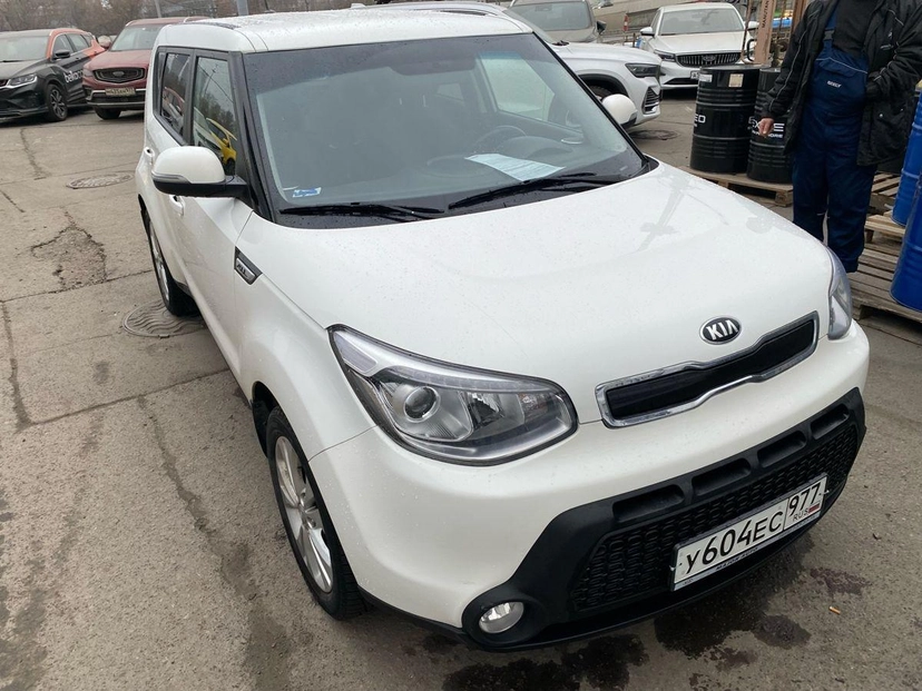 Автомобиль Kia Soul II поколение 1.6 AT (124 л.с.) Comfort Белый 2016 с пробегом 69 029 км