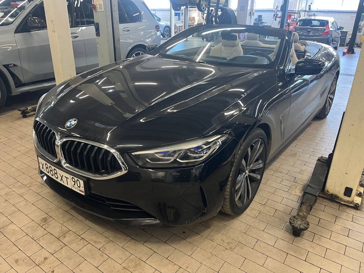 Автомобиль BMW 8 серии II поколение (G14/G15/G16) 840 3.0 AT 4WD (340 л.с.) Base Чёрный 2020 с пробегом 43 728 км