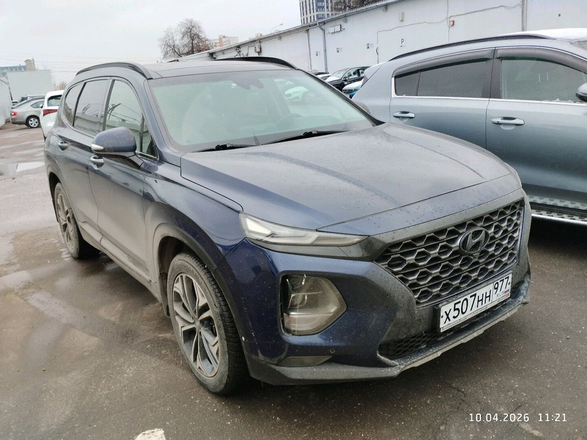 Автомобиль Hyundai Santa Fe IV поколение (TM) 2.2d AT 4WD (190 л.с.) Base Синий 2019 с пробегом 112 377 км