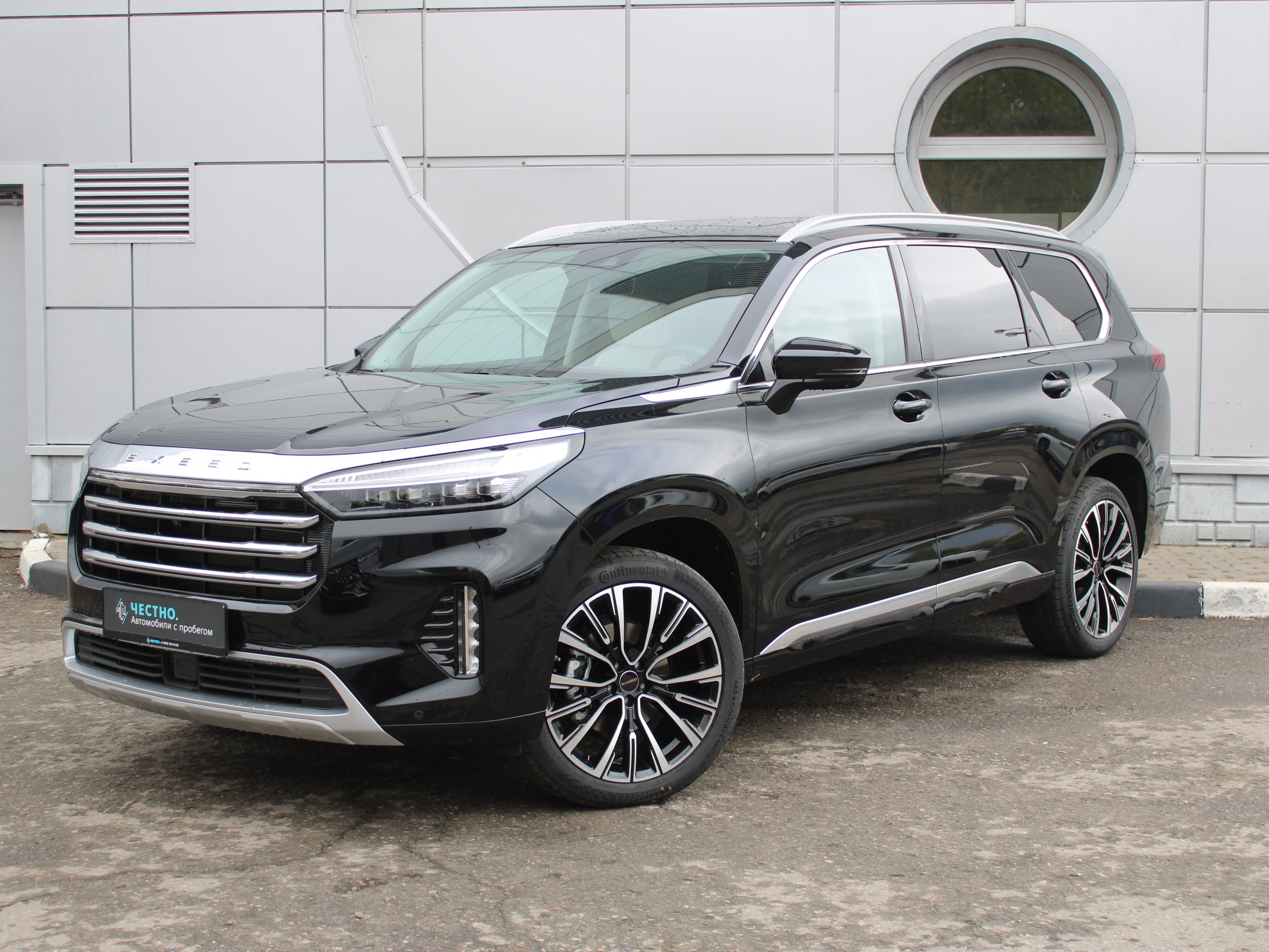 Автомобиль EXEED VX I поколение 2.0 AMT 4WD (249 л.с.) President Черный 2022 с пробегом 40 км