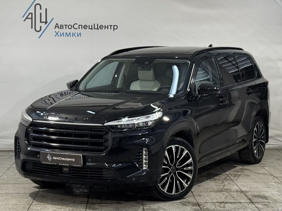 Автомобиль EXEED VX I поколение 2.0 AMT 4WD (249 л.с.) President Чёрный 2022 с пробегом 70 000 км
