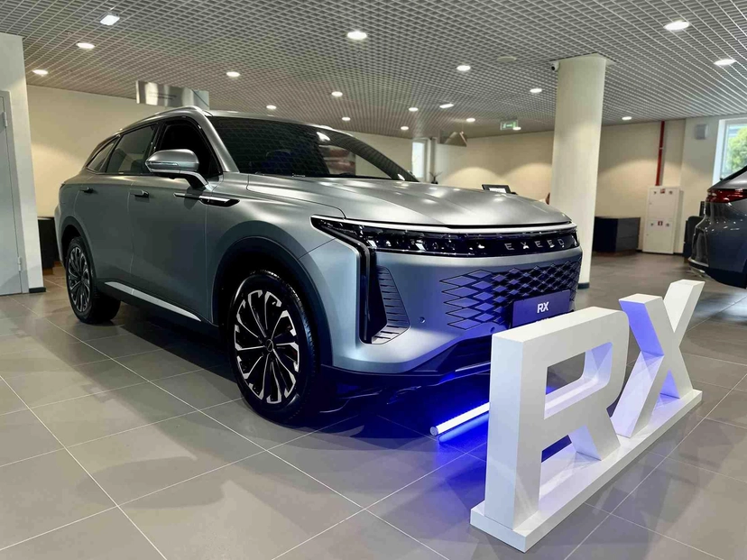 Автомобиль EXEED RX I поколение 2.0 AMT 4WD (249 л.с.) Platinum Серый 2023 новый