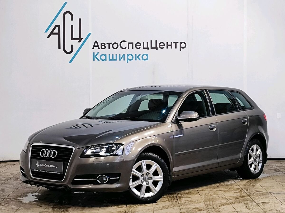Автомобиль Audi A3 II (8P) [2-й рестайлинг] 1.4 AMT (125 л.с.) Ambiente Серый 2011 с пробегом 195 488 км