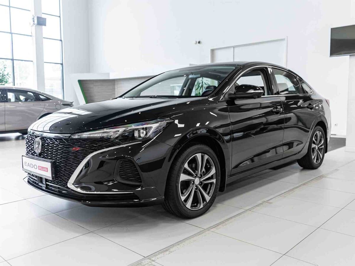 Автомобиль Changan Eado Plus I поколение 1.4 AMT (155 л.с.) Tech Чёрный 2024 новый