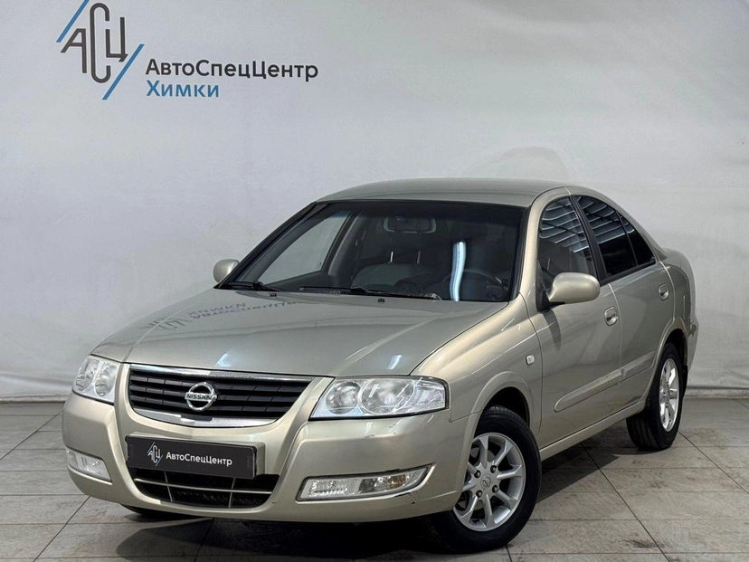 Автомобиль Nissan Almera Classic I поколение (B10) 1.6 MT (107 л.с.) Base Бежевый 2006 с пробегом 113 000 км