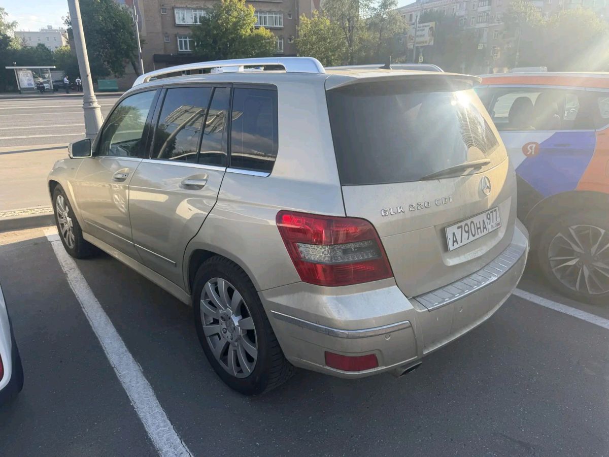 Mercedes-Benz GLK I поколение (X204) 220 2.1d AT 4Matic (170 л.с.) Base Бежевый 2011 с пробегом 289 933 км