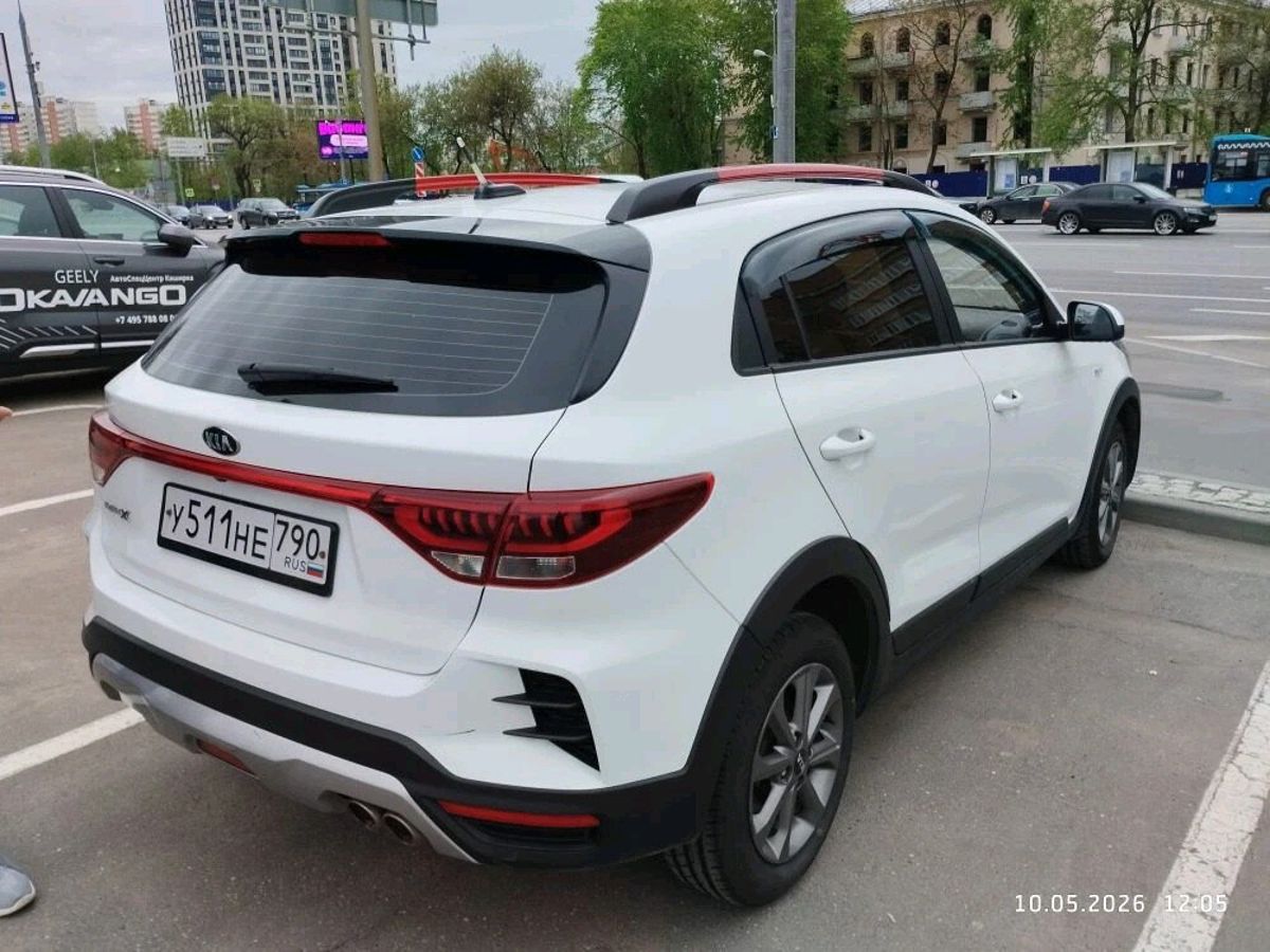 Kia Rio IV [рестайлинг] 1.6 AT (123 л.с.) Luxe Белый 2020 с пробегом 181 277 км