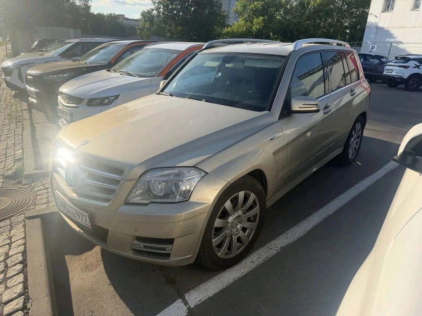 Mercedes-Benz GLK I поколение (X204) 220 2.1d AT 4Matic (170 л.с.) Base Бежевый 2011 с пробегом 289 933 км