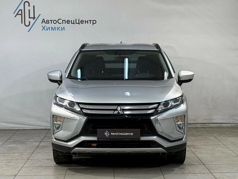 Автомобиль Mitsubishi Eclipse Cross I поколение 1.5 CVT (150 л.с.) Instyle Серебристый 2018 с пробегом 103 000 км