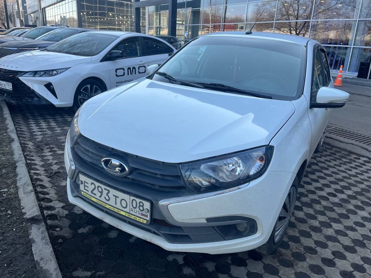 Автомобиль Lada (ВАЗ) Granta I [рестайлинг] Drive Active 1.6 MT (90 л.с.) Comfort Белый 2024 с пробегом 32 039 км