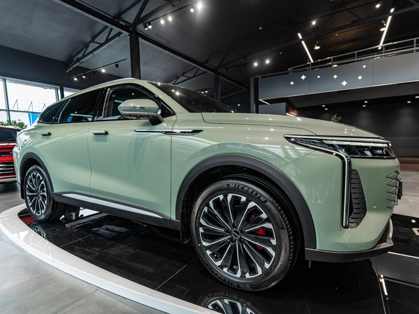 Автомобиль EXEED RX I поколение 2.0 AT 4WD (249 л.с.) Premium Зелёный 2024 новый