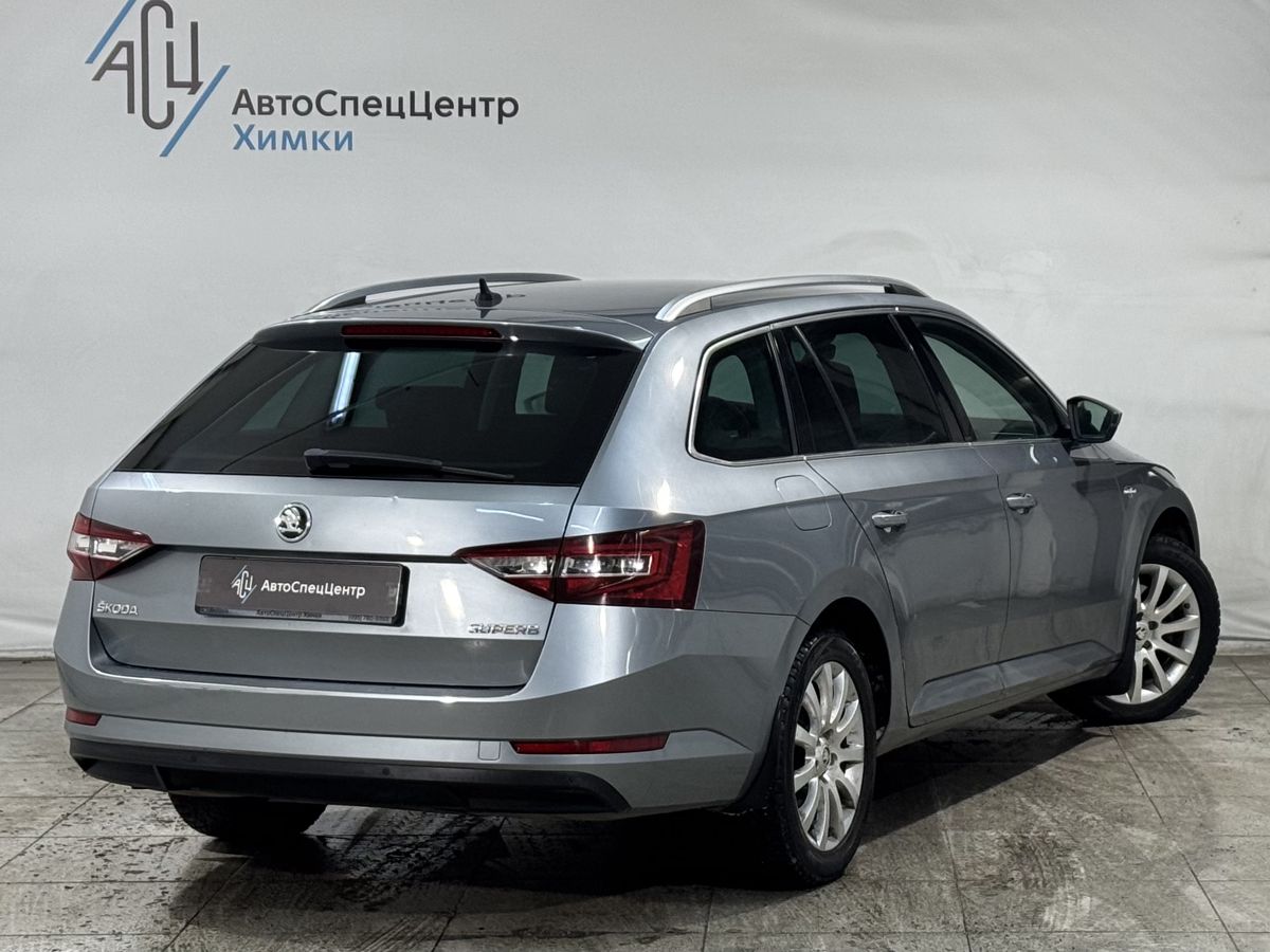Автомобиль Skoda Superb III поколение 1.8 AMT (180 л.с.) Laurin & Klement Серый 2016 с пробегом 120 000 км