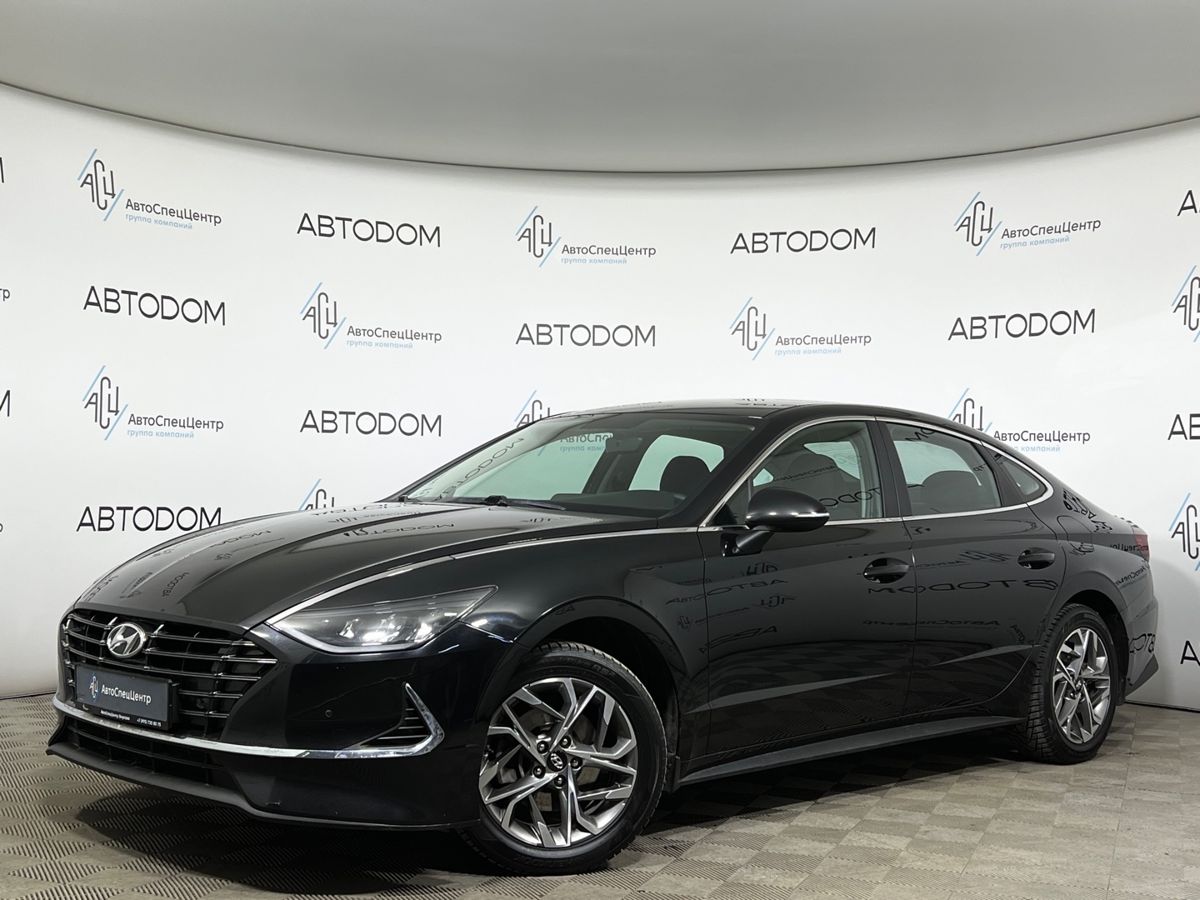 Автомобиль Hyundai Sonata VIII поколение (DN) 2.0 AT (150 л.с.) Comfort Чёрный 2020 с пробегом 82 735 км