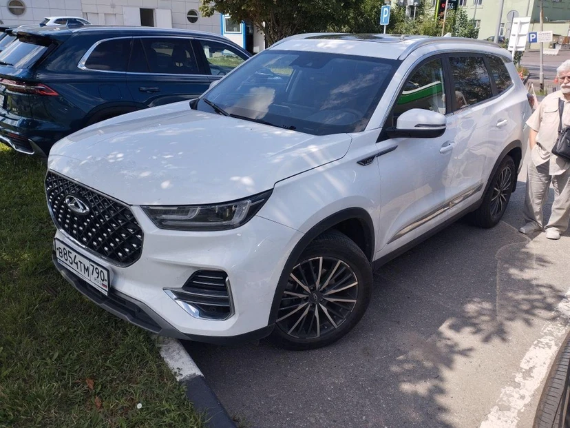 CHERY Tiggo 8 Pro I поколение 1.6 AMT (186 л.с.) Ultimate Белый 2023 с пробегом 53 950 км