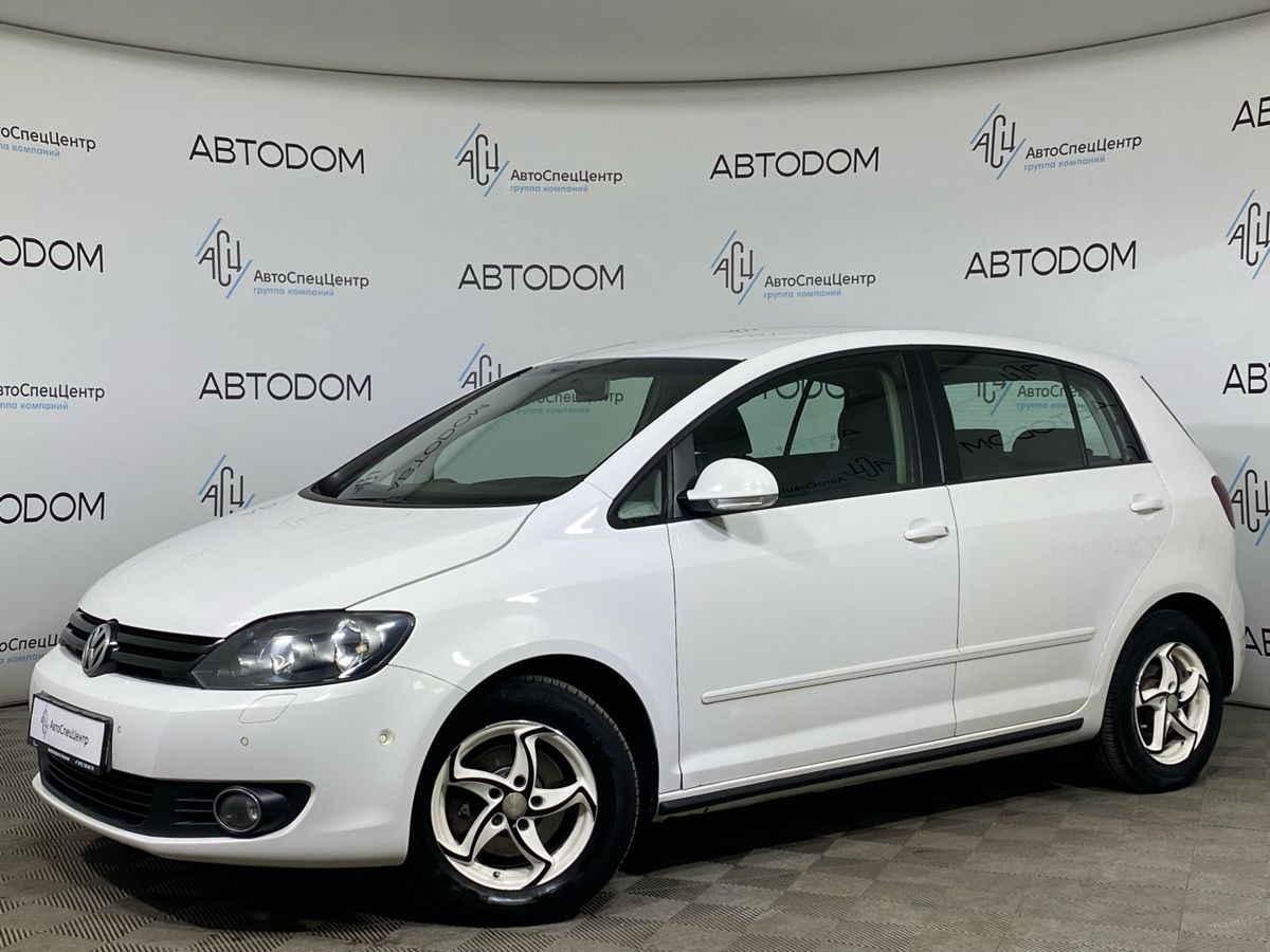 Volkswagen Golf Plus II поколение 1.2 AMT (105 л.с.) Trendline Белый 2012 с пробегом 116 000 км