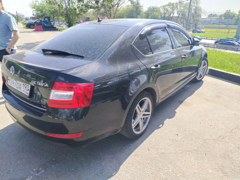 Skoda Octavia III поколение (A7) 1.8 AMT (180 л.с.) Style Чёрный 2013 с пробегом 160 511 км