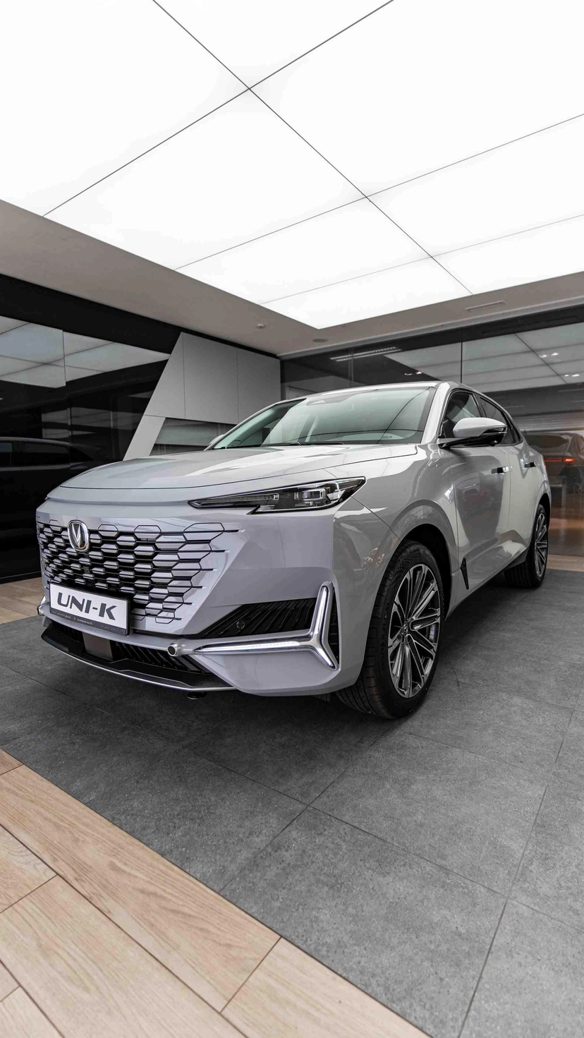 Автомобиль Changan UNI-K I поколение 2.0 AT 4WD (226 л.с.) Tech Серый 2024 новый