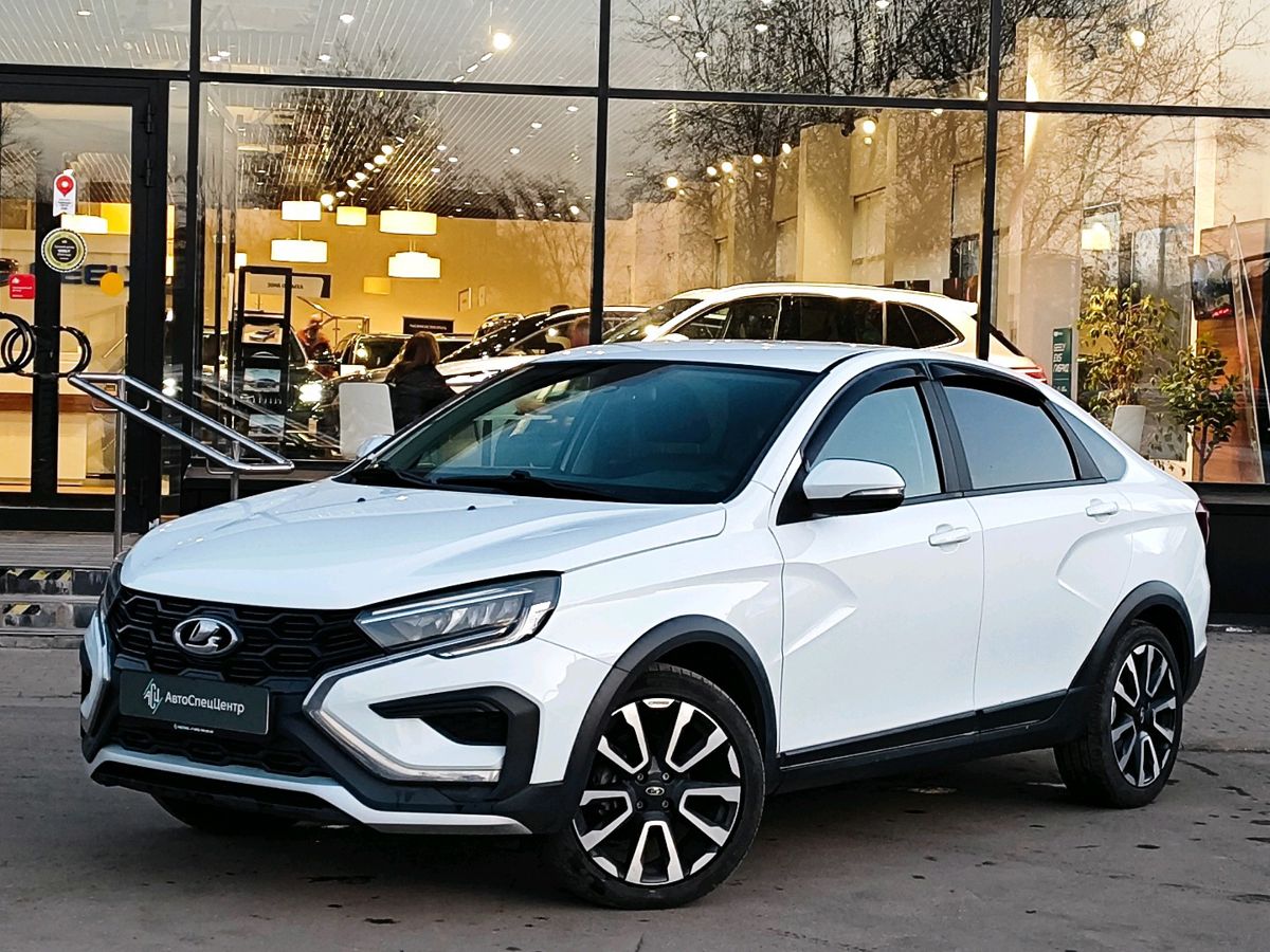 Lada (ВАЗ) Vesta I [рестайлинг] 1.6 MT (106 л.с.) Life'24 (без ESP) Белый 2023 с пробегом 32 792 км