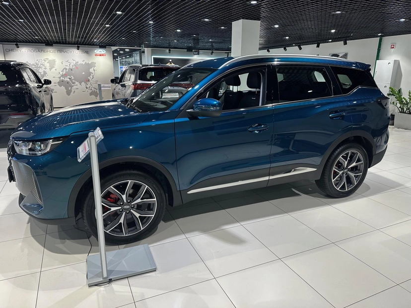 Автомобиль CHERY Tiggo 7L I поколение 1.6 AMT 4WD (150 л.с.) Active Синий 2025 новый