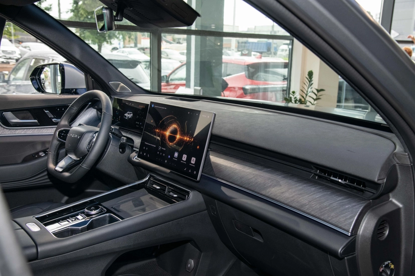 Автомобиль CHERY Tiggo 9 I поколение 2.0 AT 4WD (249 л.с.) Ultra Серый 2025 новый