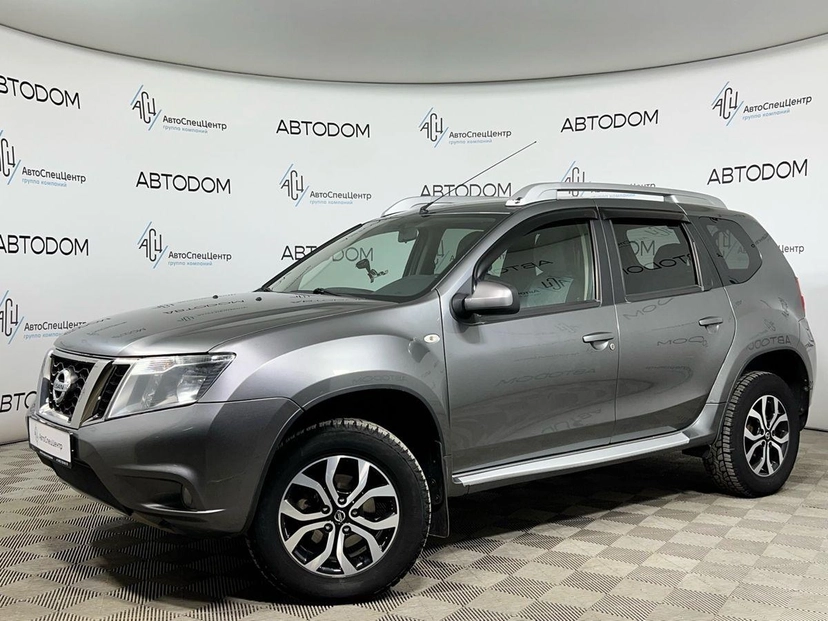 Автомобиль Nissan Terrano III поколение (D10) 2.0 MT 4WD (143 л.с.) Elegance Plus Серый 2017 с пробегом 169 745 км