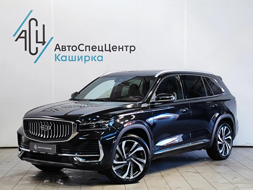 Автомобиль Geely Monjaro I поколение 2.0 AT 4WD (238 л.с.) Flagship Чёрный 2023 с пробегом 27 353 км
