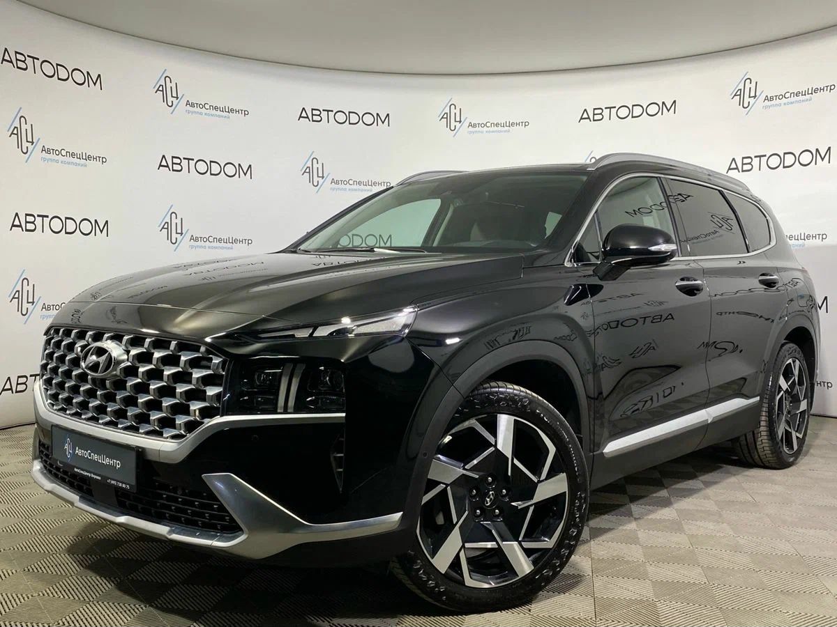 Автомобиль Hyundai Santa Fe IV (TM) [рестайлинг] 2.2d AMT 4WD (199 л.с.) High-Tech + Exclusive Чёрный 2022 с пробегом 29 739 км