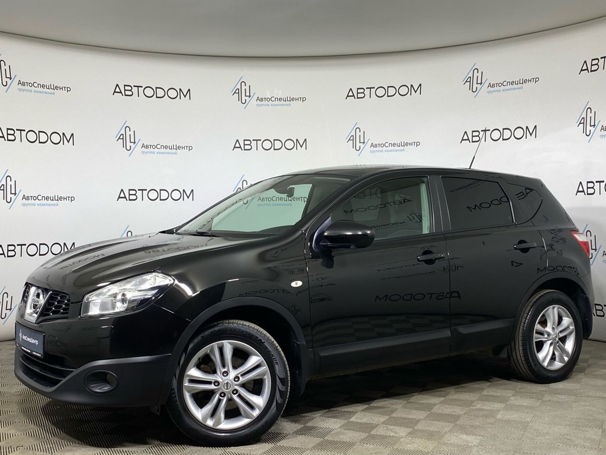 Nissan Qashqai I [рестайлинг] 2.0 CVT 4WD (141 л.с.) LE+ Чёрный 2013 с пробегом 135 000 км