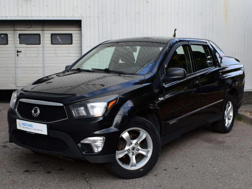 Автомобиль SsangYong Actyon Sports II поколение 2.0d AT 4WD (149 л.с.) Luxury Серый 2014 с пробегом 120 000 км