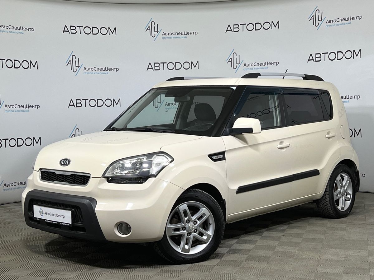 Автомобиль Kia Soul I поколение 1.6 AT (126 л.с.) Comfort Бежевый 2010 с пробегом 169 790 км