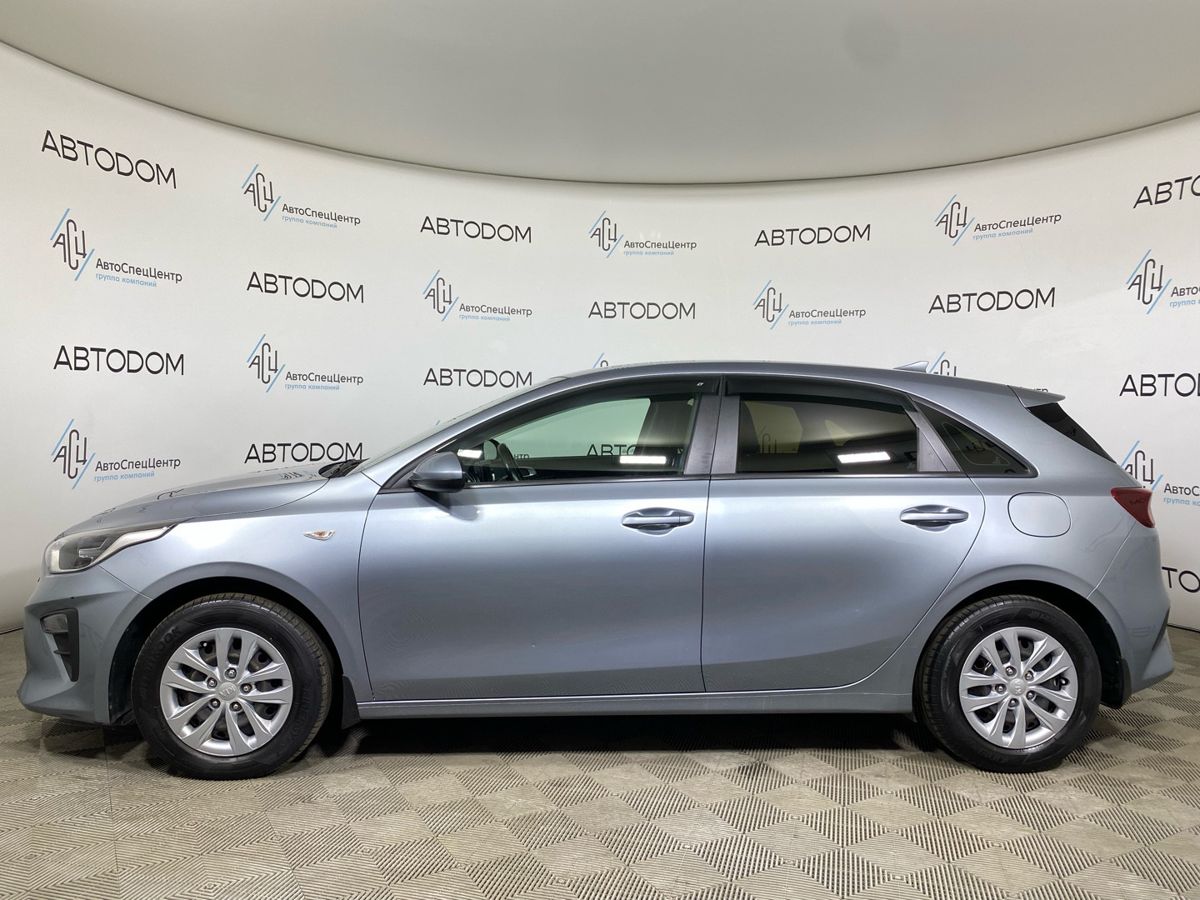Kia Ceed III поколение 1.6 AT (128 л.с.) Comfort Серебристый 2018 с пробегом 106 000 км