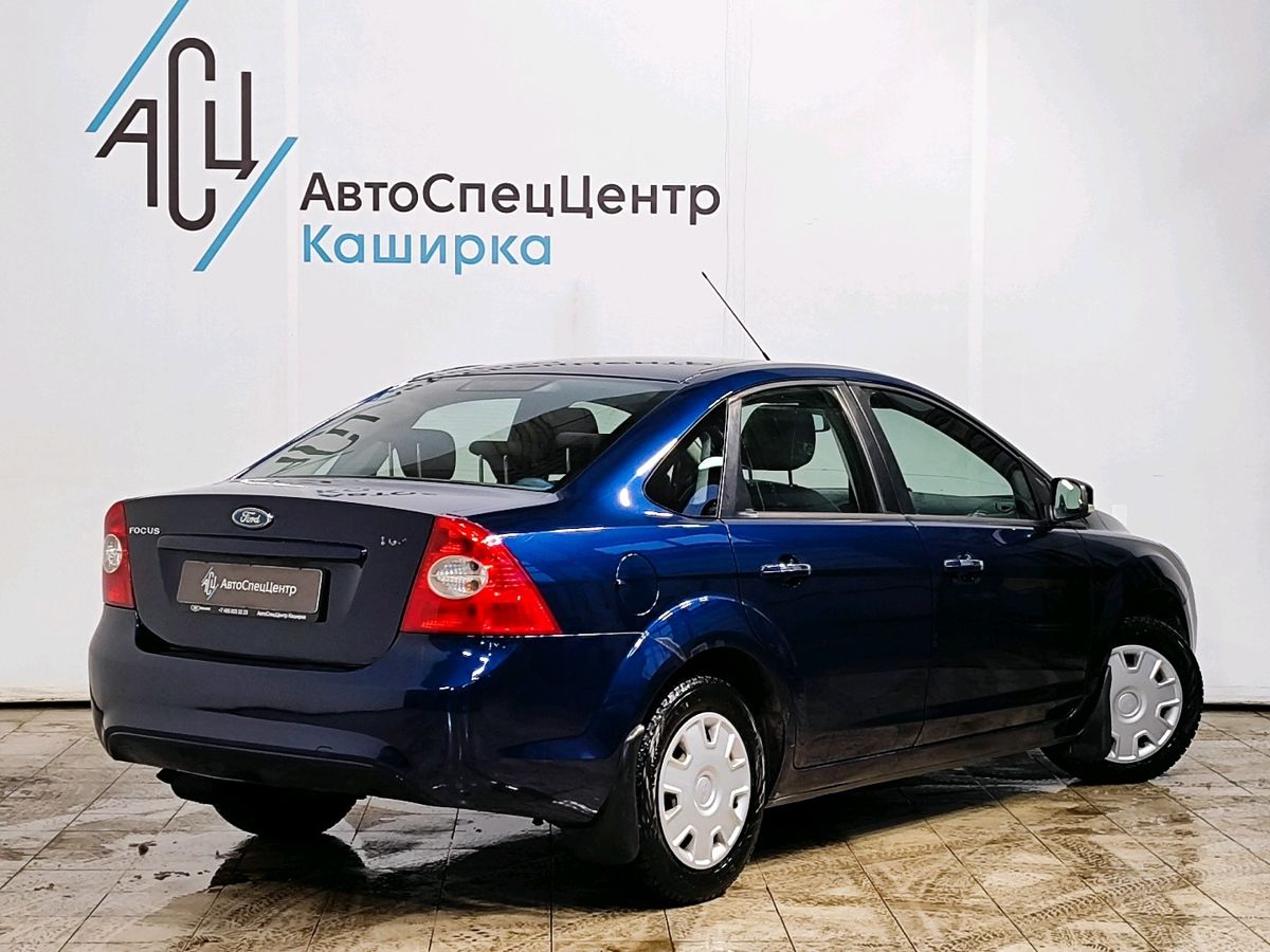 Автомобиль Ford Focus II [рестайлинг] 1.8 MT (125 л.с.) Comfort Синий 2010 с пробегом 229 709 км