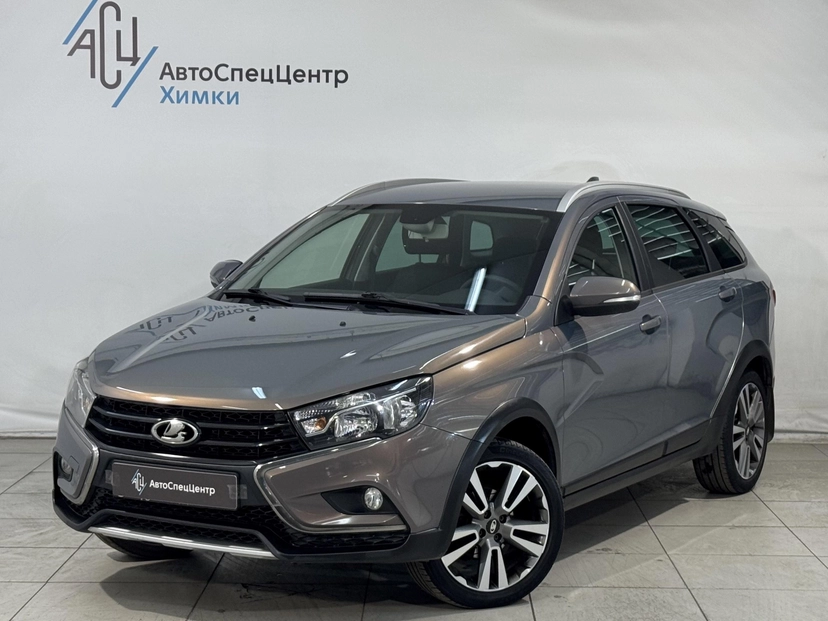 Автомобиль Lada (ВАЗ) Vesta I поколение 1.8 MT (122 л.с.) Base Серый 2019 с пробегом 50 959 км