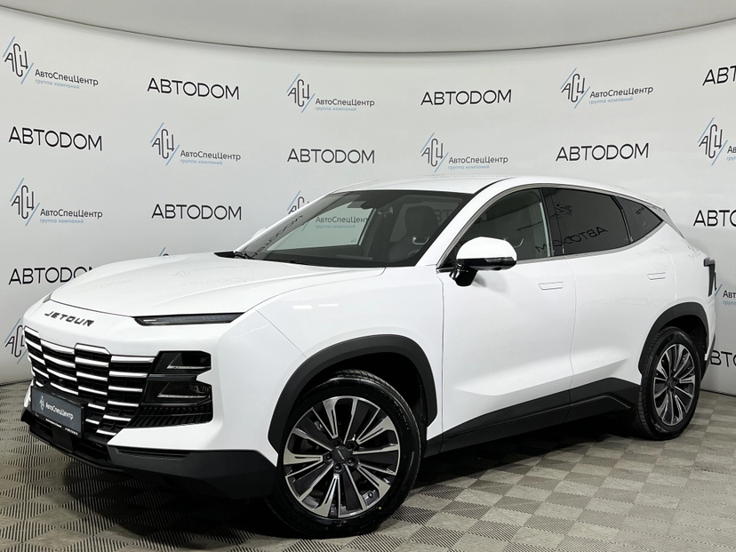 Автомобиль Jetour Dashing I поколение 1.5 AMT (147 л.с.) Comfort Белый 2024 с пробегом 22 946 км