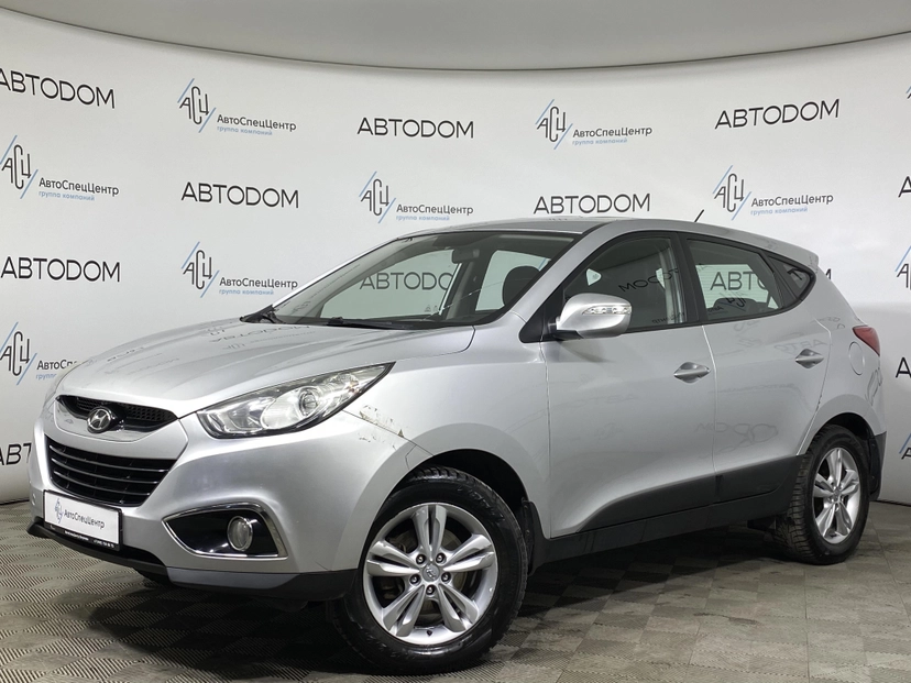 Автомобиль Hyundai ix35 I поколение 2.0 MT (150 л.с.) Classic Серебристый 2013 с пробегом 223 305 км