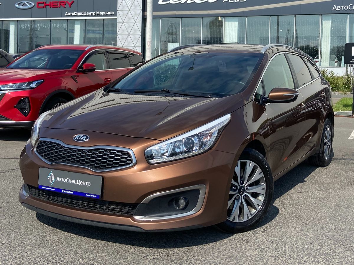 Kia Ceed II [рестайлинг] 1.6 AMT (135 л.с.) Prestige 2016 Коричневый 2017 с пробегом 95 432 км