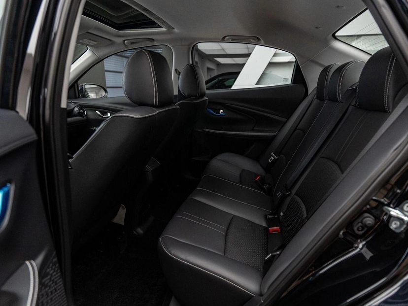 Автомобиль Changan Alsvin I поколение 1.5 AMT (98 л.с.) Tech Чёрный 2025 новый