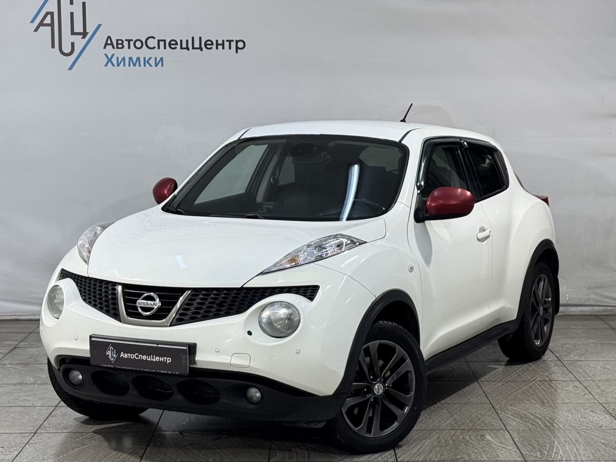 Автомобиль Nissan Juke I поколение (F15) 1.6 CVT 4WD (190 л.с.) SE+ Sport Белый 2012 с пробегом 225 000 км
