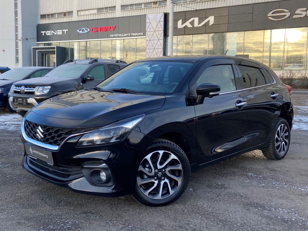 Автомобиль Suzuki Baleno III поколение 1.5 AT (105 л.с.) Импорт Чёрный 2023 с пробегом 54 000 км