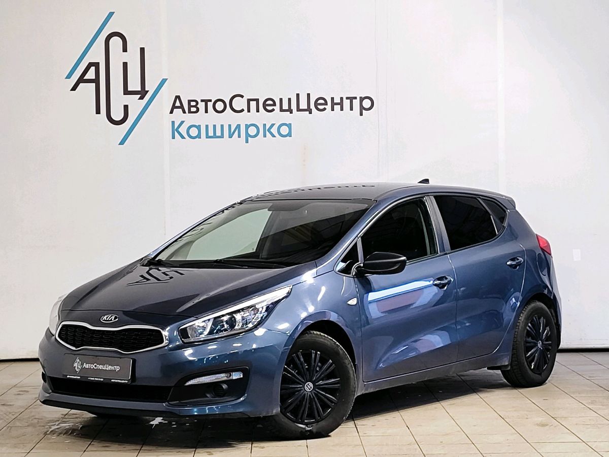Kia Ceed II [рестайлинг] 1.4 MT (100 л.с.) Classic 2016 Синий 2018 с пробегом 102 321 км