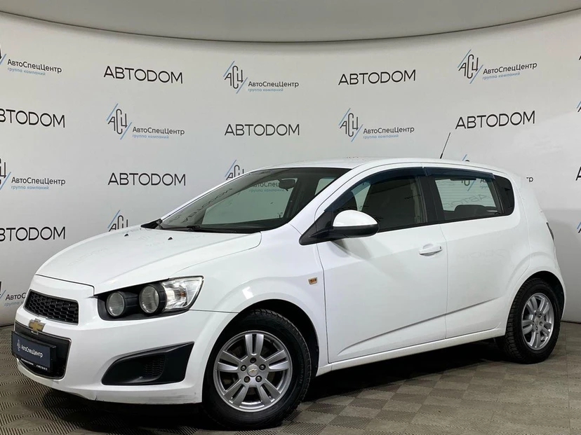 Chevrolet Aveo II поколение (T300) 1.6 AT (115 л.с.) LT Белый 2014 с пробегом 144 312 км