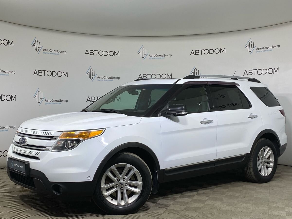 Ford Explorer V поколение 3.5 AT 4WD (294 л.с.) Base Белый 2013 с пробегом 240 592 км